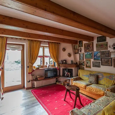 Joivy Big Flat For 6 With Backyard And Parking In Apartamento
