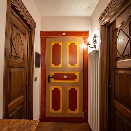 Joivy Big Flat For 6 With Backyard And Parking In * Курмайор