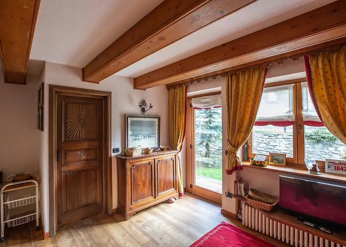 Joivy Big Flat For 6 With Backyard And Parking In Apartment *